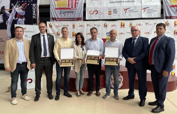 La imagen tiene un atributo ALT vacío; su nombre de archivo es Taekwondo-2.jpeg