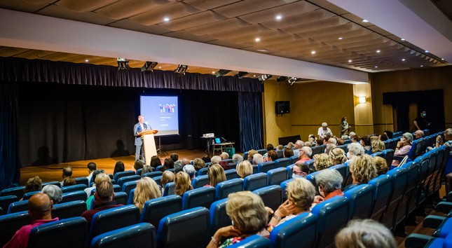 foto digitalizaicon charla 2