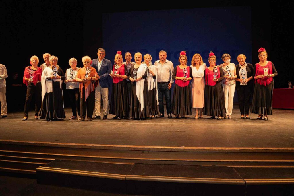 150622 Gala Mayores Centro MediterráneoOliveros (4)