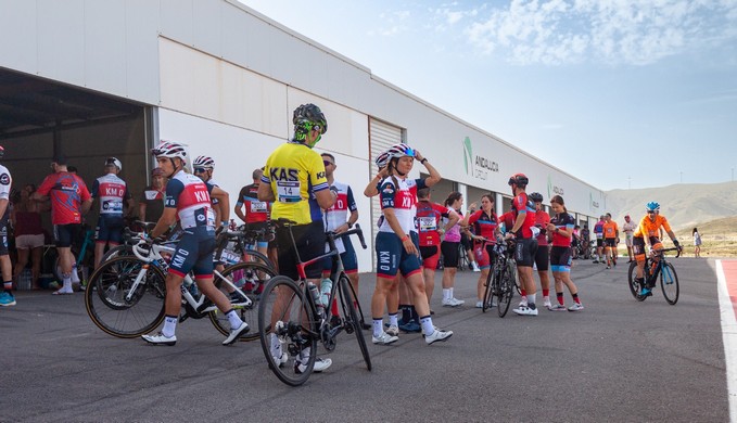 Autor Almería Trending - 02