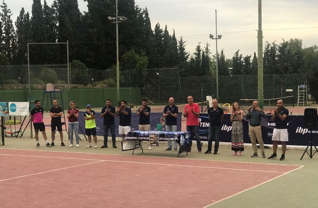 Imágenes de la presentación del torneo (1)