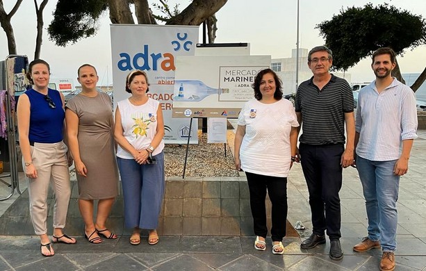 220708 Arranca el Mercado Marinero de Adra