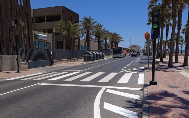 5-7-2022 MEJORA SEÑALIZACIÓN VIAL AVENIDA CABO DE GATA 3