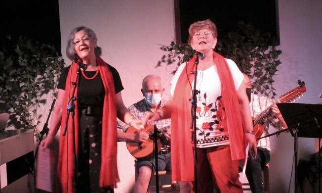 La imagen tiene un atributo ALT vacío; su nombre de archivo es Canto.jpg