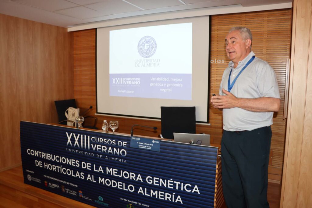 FOTO 5 JULIO 12 2022 RAFAEL LOZANO CURSO VERANO MEJORA GENÉTICA