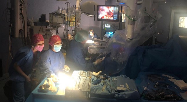 HUT UROLOGÍA DAVINCI 1 220722