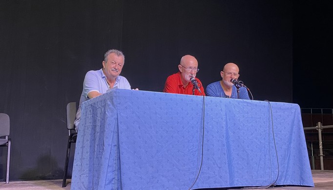 Momento de la presentación en Terreros