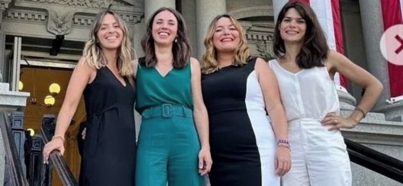 La imagen tiene un atributo ALT vacío; su nombre de archivo es Verduleras1.jpg