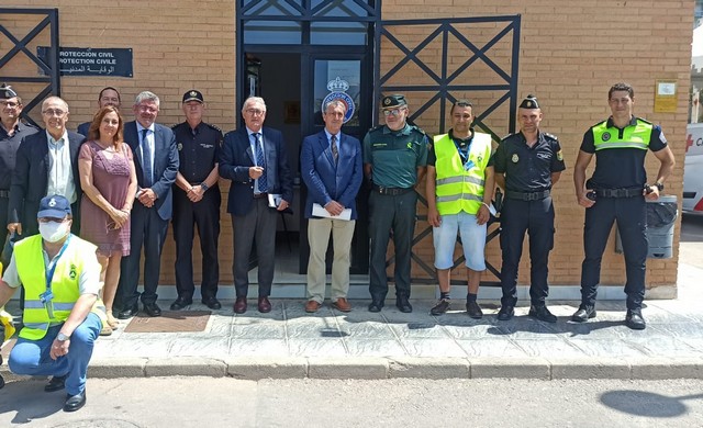 Visita al puerto del director general de Protección Civil
