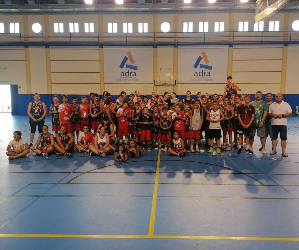 220829 El Pabellón de Deportes de Adra acoge evento de karate y balonces...