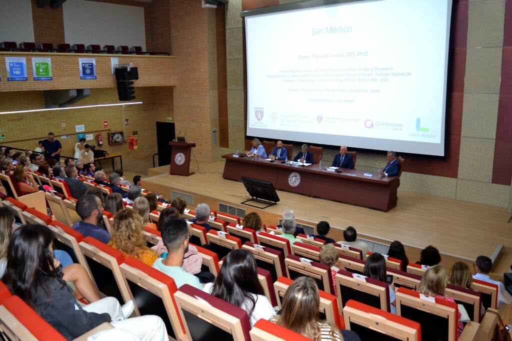 BIENVENIDA ESTUDIANTES MEDICINA