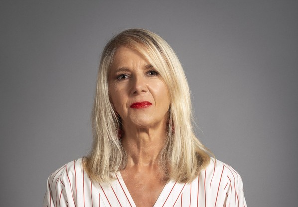 La imagen tiene un atributo ALT vacío; su nombre de archivo es Retrato-NEVENKA.jpg