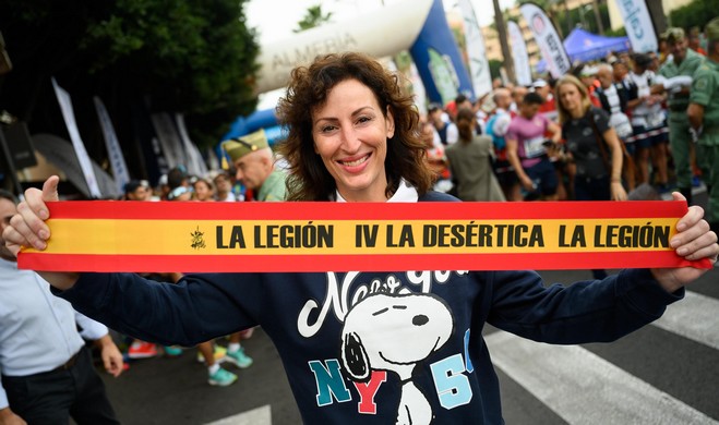 La imagen tiene un atributo ALT vacío; su nombre de archivo es 01.jpg