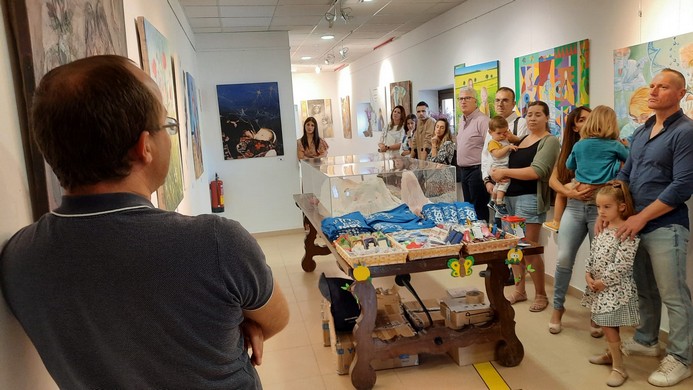 221031 Exposición de Arte Solidario 01