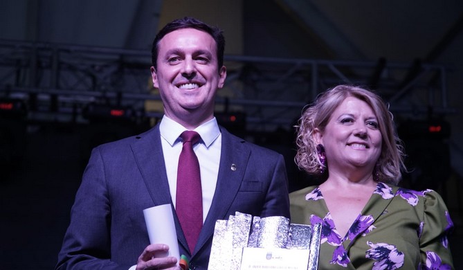 La imagen tiene un atributo ALT vacío; su nombre de archivo es ad9f6952-8f21-4a5b-a4a5-2abf46113c2a.jpg