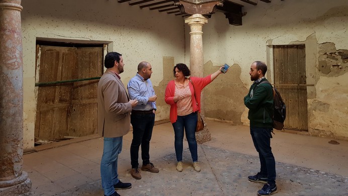 221107 Foto PSOE Diputación Juan Manuel Ruiz del Real visita la Casa del Rey Chico