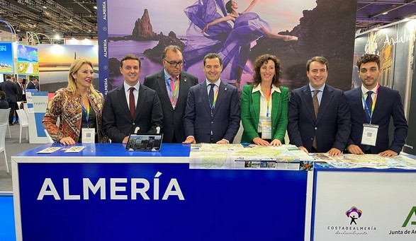 La imagen tiene un atributo ALT vacío; su nombre de archivo es 7-11-2022-WORLD-TRAVEL-LONDRES-2022.jpeg