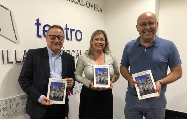 Alcalde con los hijos del autor