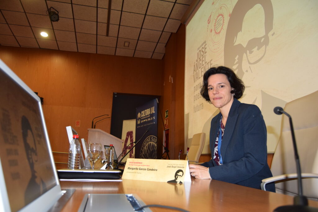 CICLO ACADÉMICO JOSÉ ÁNGEL VALENTE