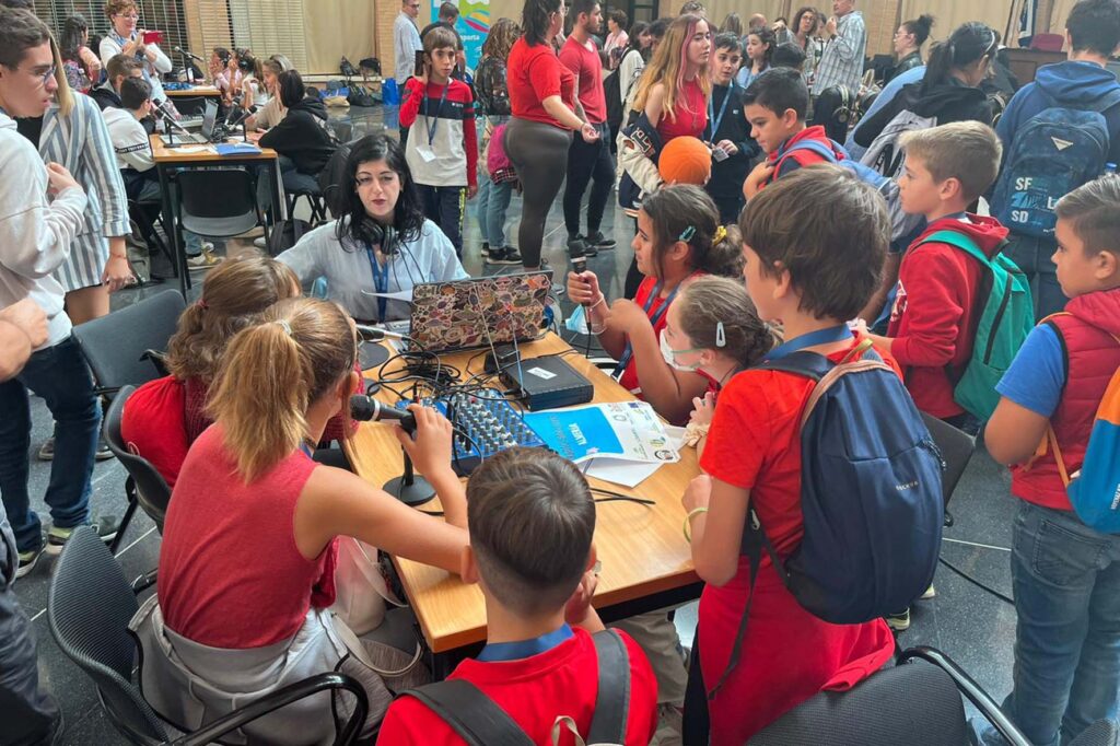 ENCUENTRO RADIOS ESCOLARES