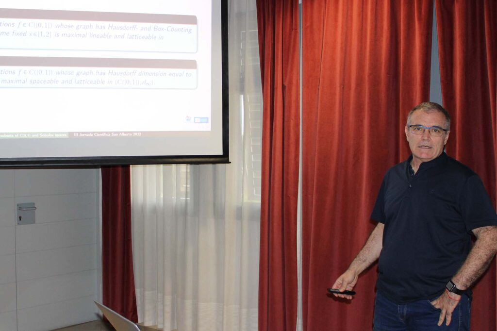 JORNADA CIENTÍFICA FESTIVIDAD SAN ALBERTO lunes