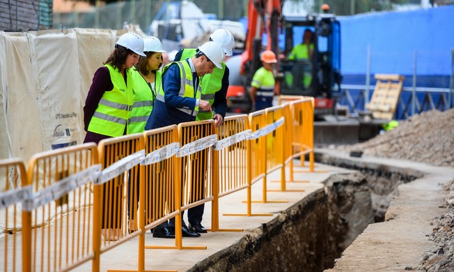 La imagen tiene un atributo ALT vacío; su nombre de archivo es VISITA-OBRAS-PIPA00017.jpg