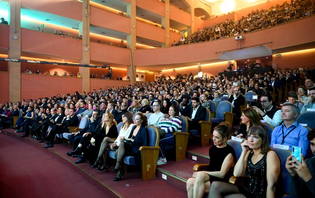 La imagen tiene un atributo ALT vacío; su nombre de archivo es clausura00012.jpg