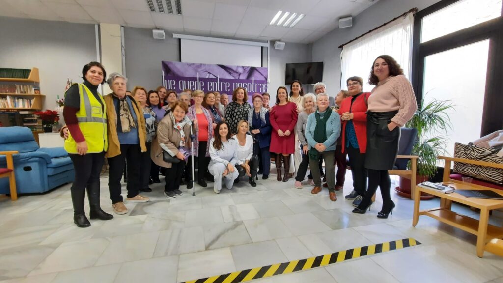 221216 Que quede entre nosotras 01