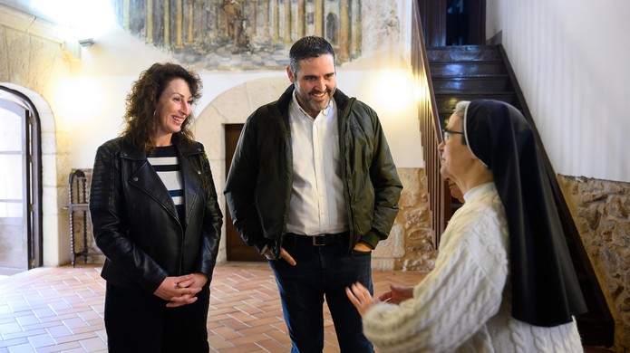 La imagen tiene un atributo ALT vacío; su nombre de archivo es Alcaldesa-visita-Las-Puras-2.jpg