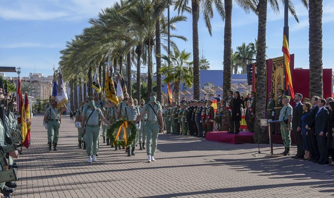 La imagen tiene un atributo ALT vacío; su nombre de archivo es CAM6887.jpg