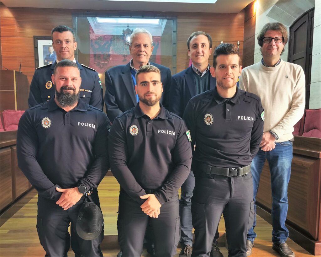 FotoFamiliaNuevosAgentes