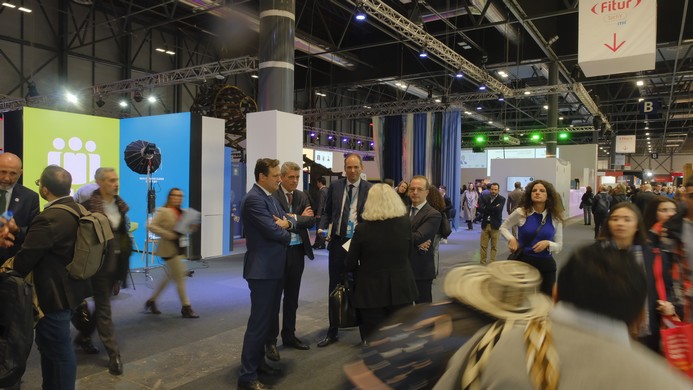 La imagen tiene un atributo ALT vacío; su nombre de archivo es Ambiente-en-Fitur-2023-1.jpg