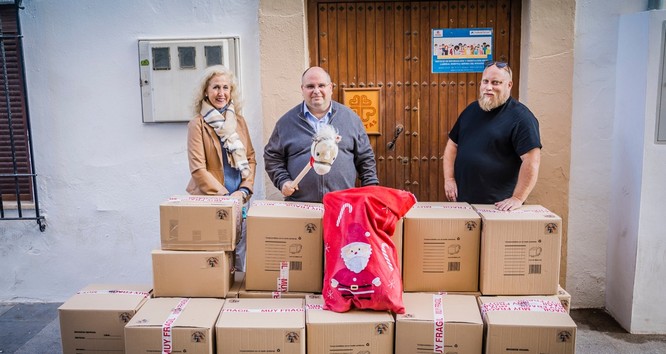 ENTREGA JUGUETES LITTLE PARK