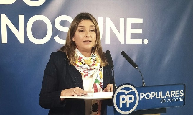MARÍA DEL MAR LÓPEZ