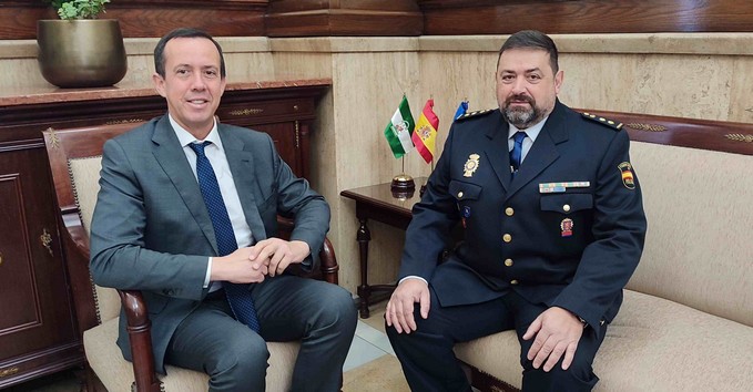 Subdelegado recibe comisario El Ejido