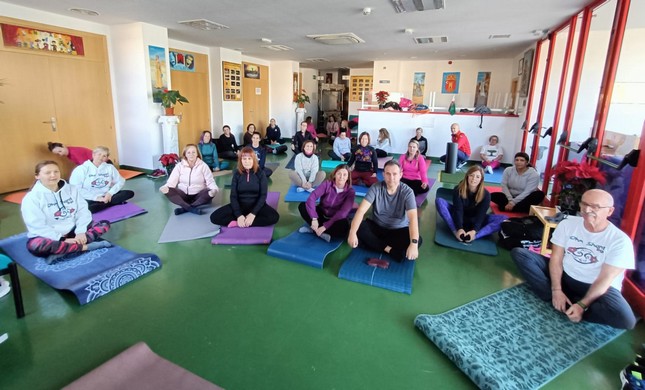 Yoga en el Teatro Multiusos