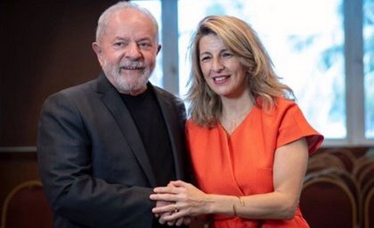 La imagen tiene un atributo ALT vacío; su nombre de archivo es YolandayLula1.jpg