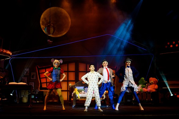 La imagen tiene un atributo ALT vacío; su nombre de archivo es circlassica0009.jpg