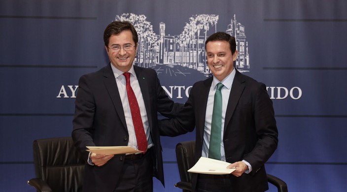 ALCALDE Y PRESIDENTE