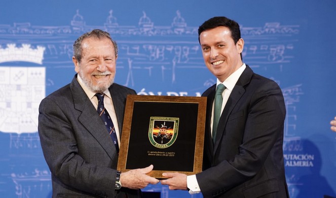 Agradecimiento al General Dávila