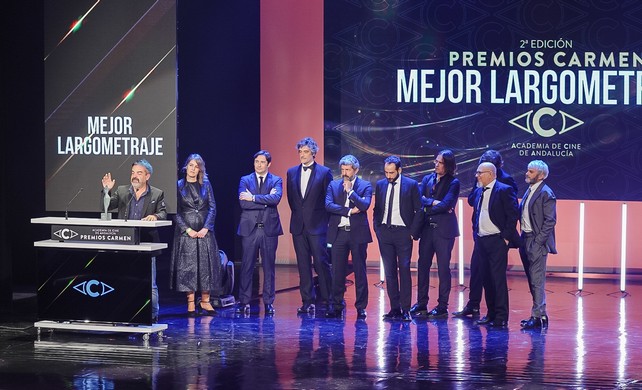 La imagen tiene un atributo ALT vacío; su nombre de archivo es TLH02798.jpg