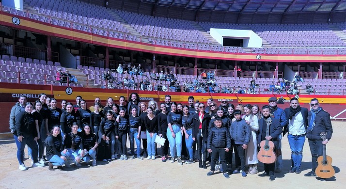 entrega diplomas alumnos talleres cante guitarra y baile (002)