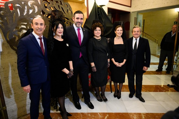 La imagen tiene un atributo ALT vacío; su nombre de archivo es homenajemantillas0004.jpg