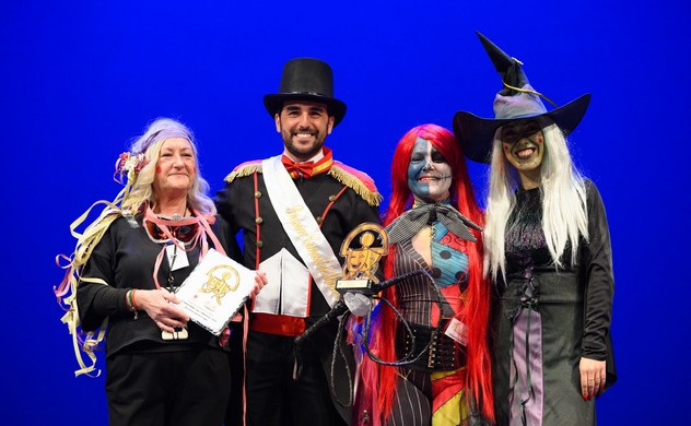 La imagen tiene un atributo ALT vacío; su nombre de archivo es pregon-carnaval0012.jpg