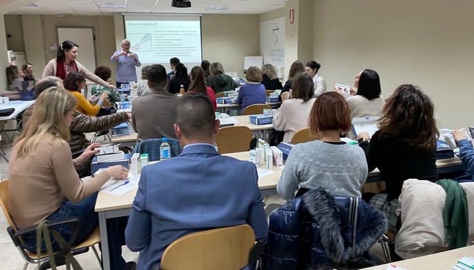 230303 Foto 1 Farmaceúticos Taller sobre inhaladores