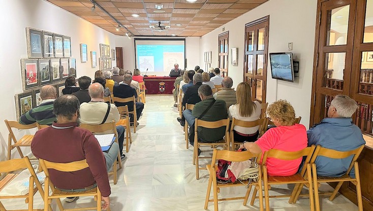 La imagen tiene un atributo ALT vacío; su nombre de archivo es conferencia-jose-maria-verdejo.jpg