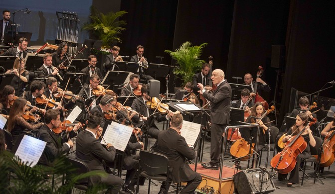 La imagen tiene un atributo ALT vacío; su nombre de archivo es 230416-Concierto-OCAL-y-PACO-RIVAS-1.jpg
