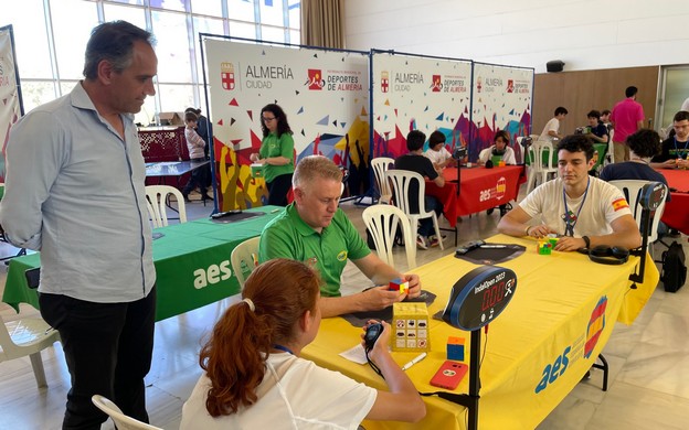 230417 Campeonato de Rubik (4)