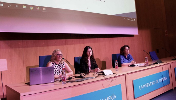 FOTO 3 ABRIL 27 2023 JORNADA EMPLEABILIDAD PSICOLOGÍA