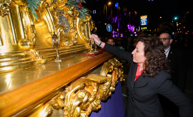 La imagen tiene un atributo ALT vacío; su nombre de archivo es OKencuentro024.jpg